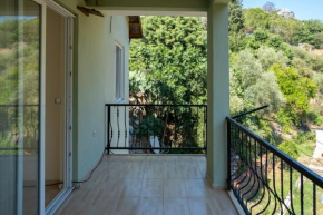 Cozy House Surrounded by Nature in Marmaris